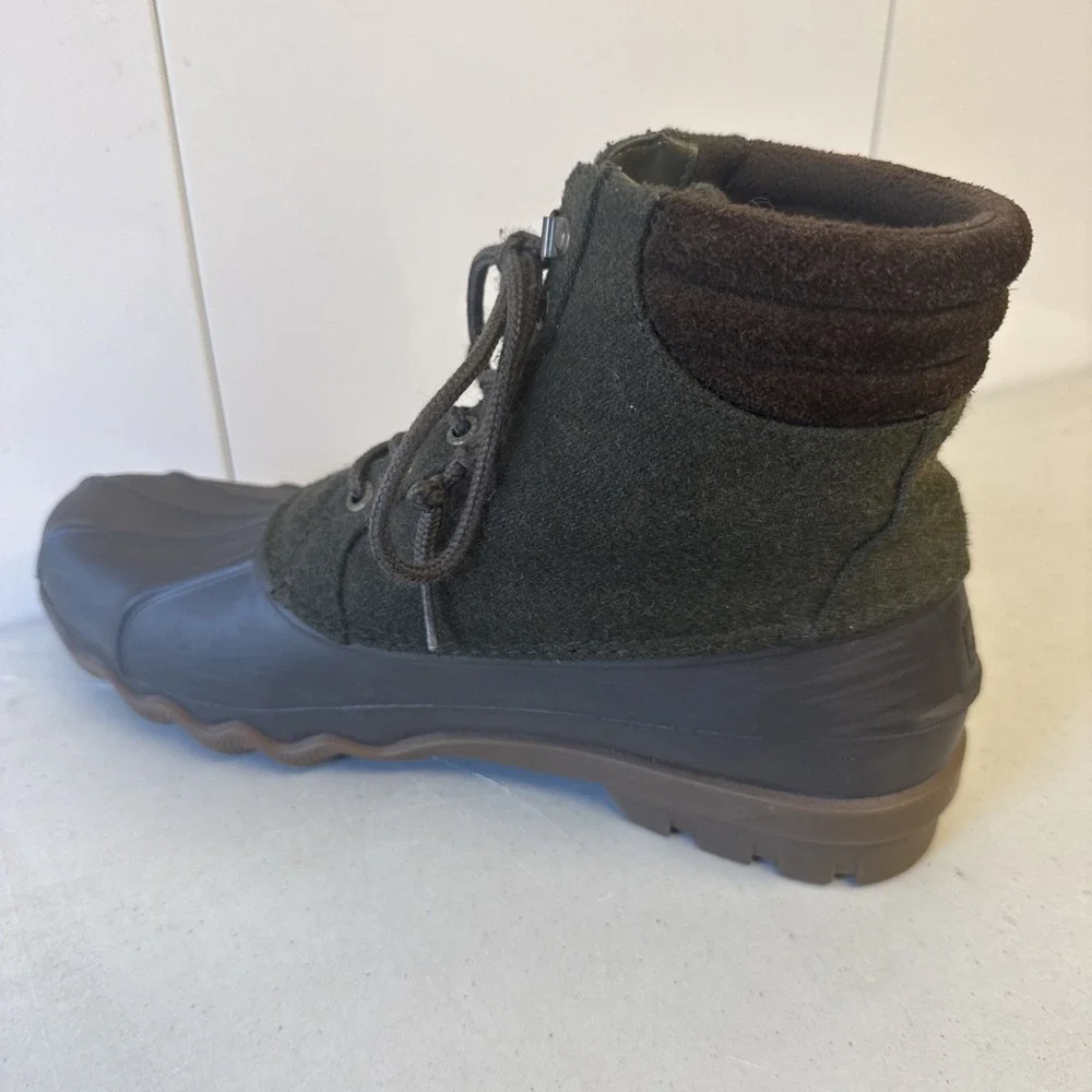 Sperry Avenue Duck Boots Mens 8.5 Green Wool 3M Thinsulate Rain Boots STS22310